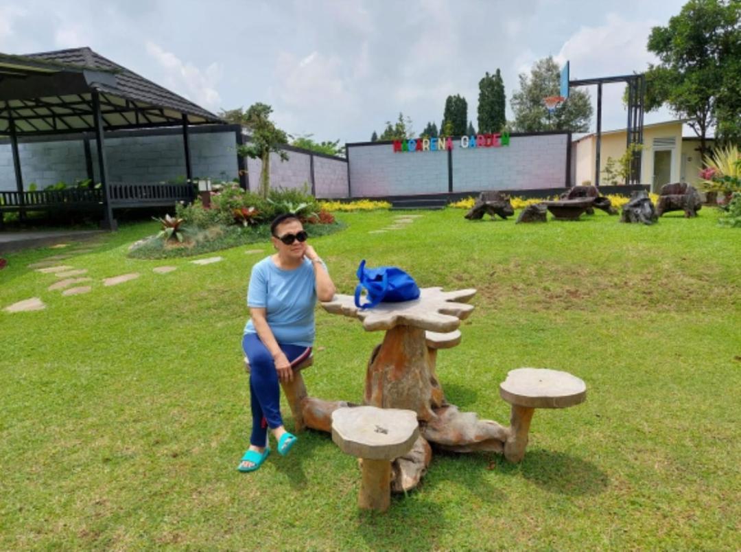 Villa Chacha At Macarena, Megamendung 外观 照片