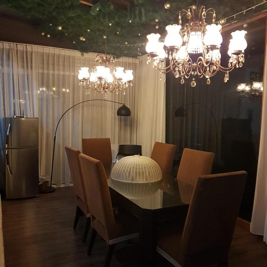 Villa Chacha At Macarena, Megamendung 外观 照片