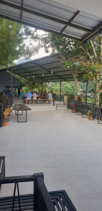 Villa Chacha At Macarena, Megamendung 外观 照片